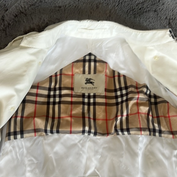 Burberry Trench Coat - Picture 3 of 13